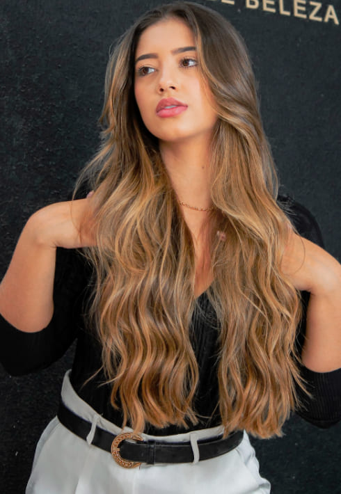 Morena iluminada